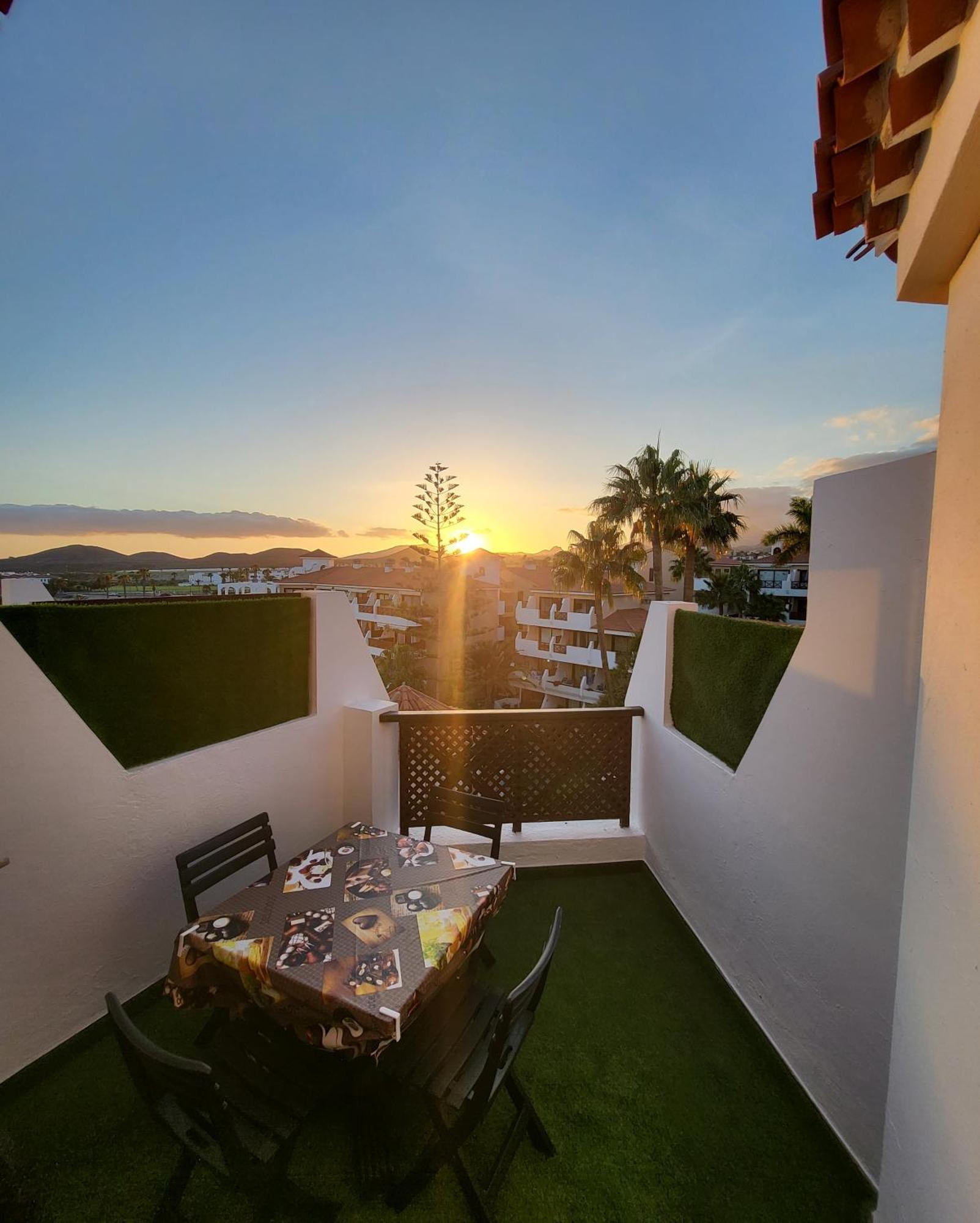 Moderno Y Luminoso Atico Con Vistas Y Piscina Apartment San Miguel de Abona Ngoại thất bức ảnh