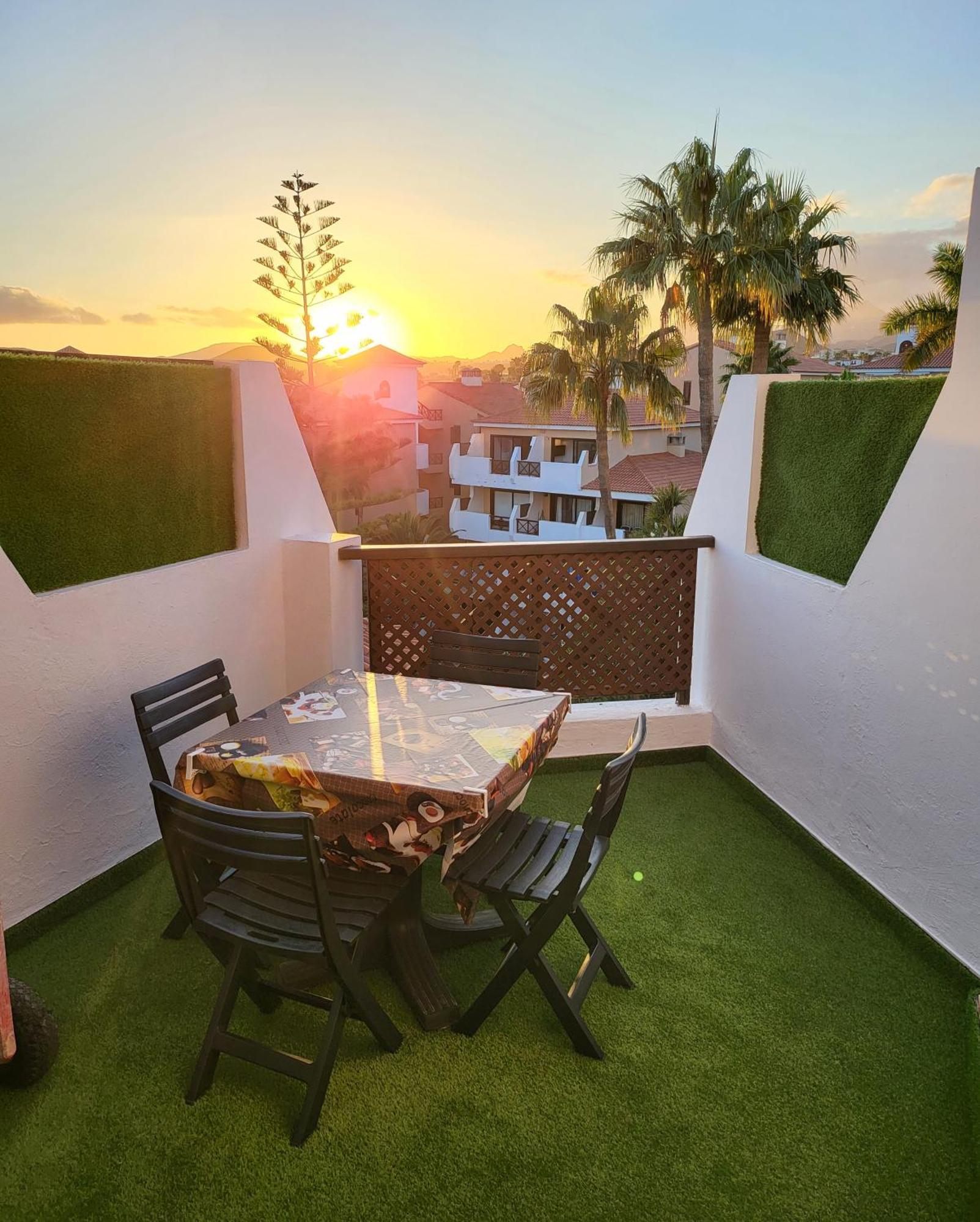Moderno Y Luminoso Atico Con Vistas Y Piscina Apartment San Miguel de Abona Ngoại thất bức ảnh