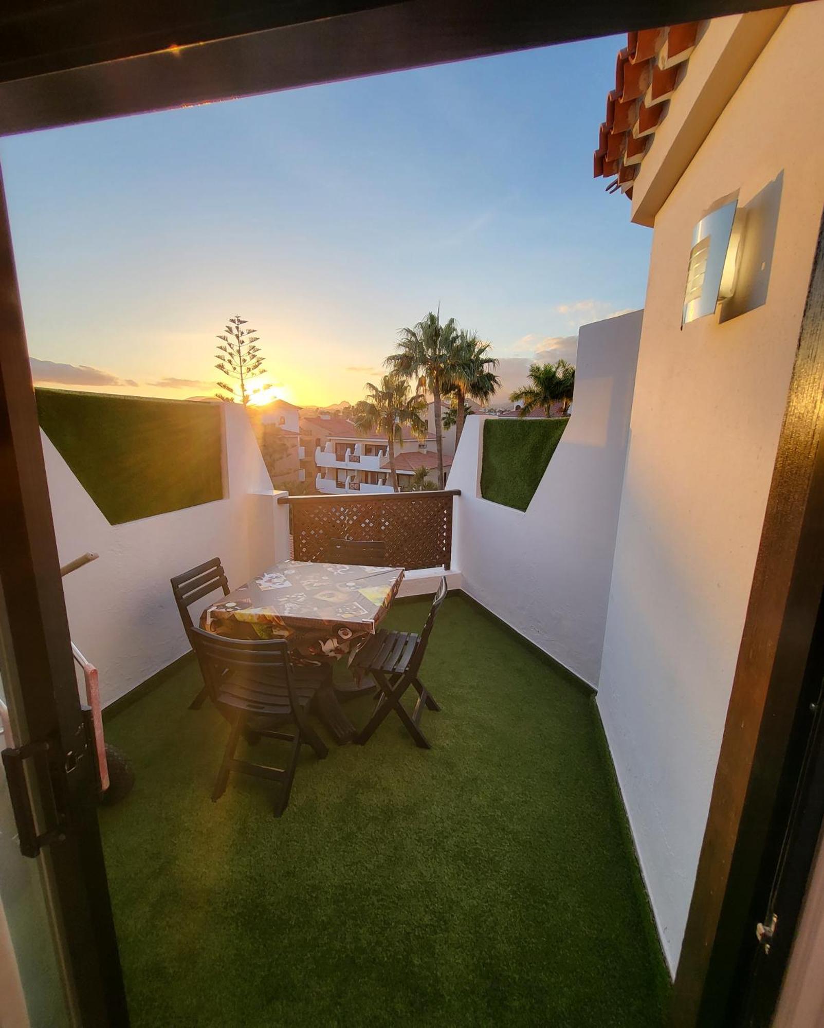 Moderno Y Luminoso Atico Con Vistas Y Piscina Apartment San Miguel de Abona Ngoại thất bức ảnh