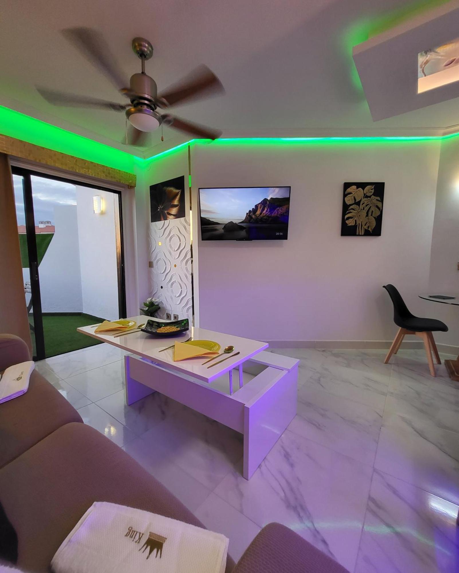 Moderno Y Luminoso Atico Con Vistas Y Piscina Apartment San Miguel de Abona Ngoại thất bức ảnh
